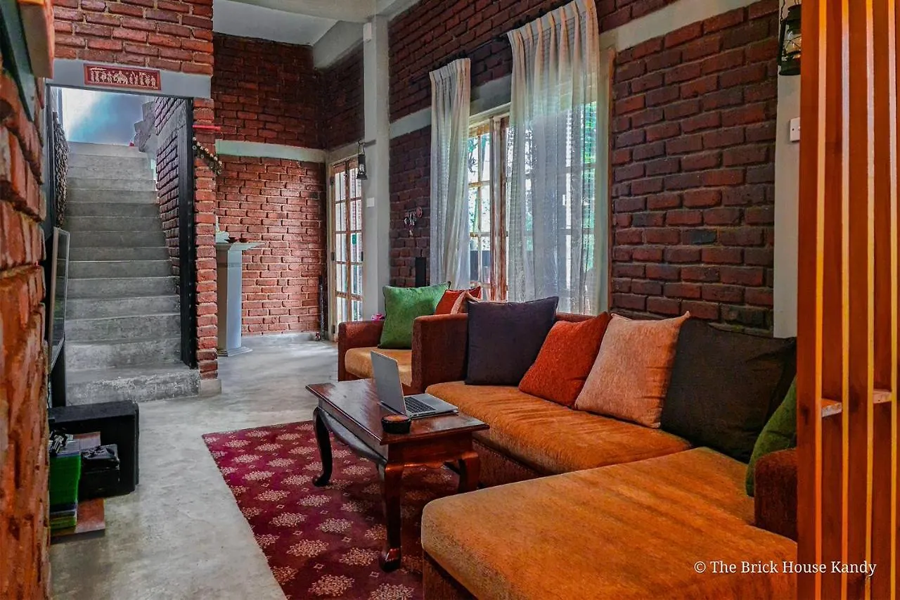 The Brick House Kandy Homestay